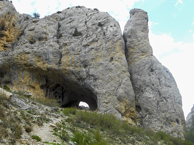 Roca Moricacho, Barranco de la Hoz
